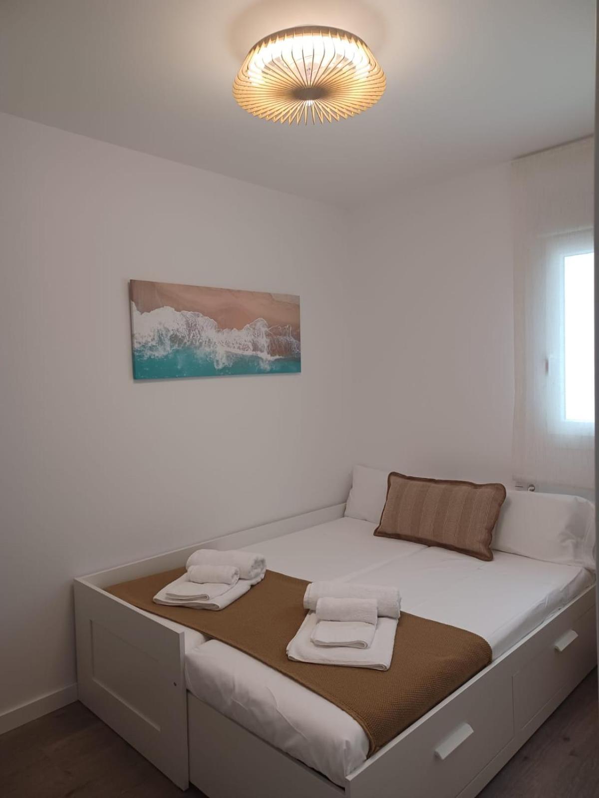 Playa & Golf Deluxe En Playa Granada Apartment *